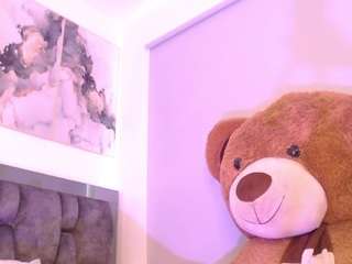 janeebony — Camsoda recorded stream image, 14.03.2025 16:40