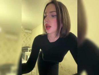 BabyDarii — Bongacams recorded stream image, 14.03.2025 14:30