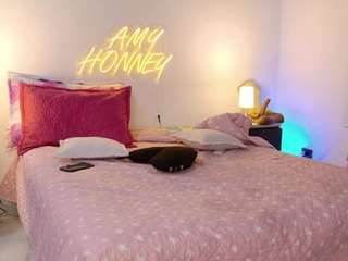 amyhonney — Camsoda recorded stream image, 15.03.2025 00:40