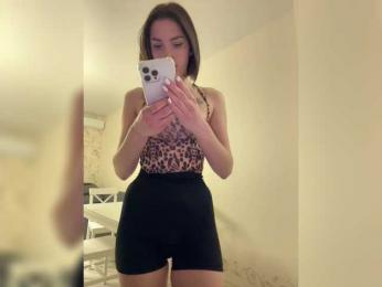BabyDarii — Bongacams recorded stream image, 15.03.2025 18:00