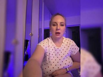 cherryygirl — Bongacams recorded stream image, 15.03.2025 20:50