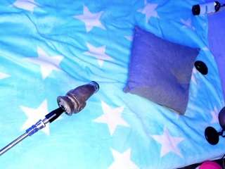 debbiecross — Camsoda recorded stream image, 15.03.2025 22:30