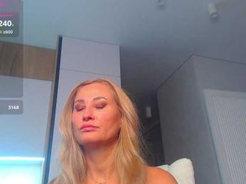 hold-me-tight — Bongacams recorded stream screenshot (16 Mar 2025)