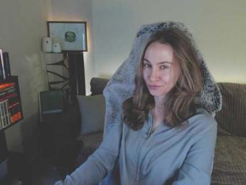 Adamova_Eva — Bongacams recorded stream screenshot (16 Mar 2025)