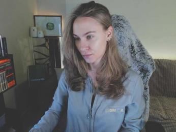 Adamova_Eva — Bongacams recorded stream screenshot (16 Mar 2025)