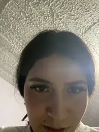 Mia_Sr — Stripchat recorded stream image, 16.03.2025 22:40