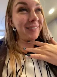 Sweet___Emily — Stripchat recorded stream image, 17.03.2025 14:20