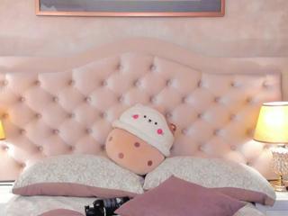 Bella Fontana — Flirt4free recorded stream screenshot (17 Mar 2025)