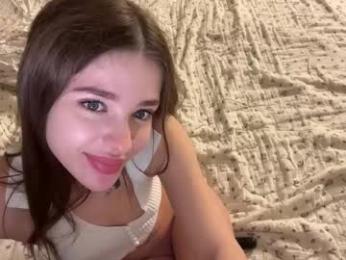 endlessmia — Chaturbate recorded stream image, 17.03.2025 22:00