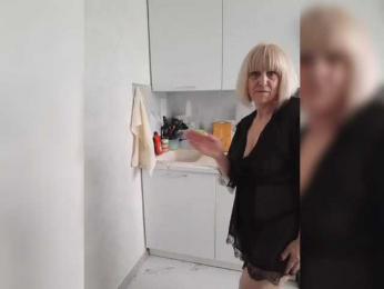 mery8poppins — Bongacams recorded stream image, 18.03.2025 10:00
