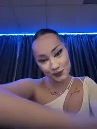 RollingGirls — Stripchat recorded stream image, 18.03.2025 15:20