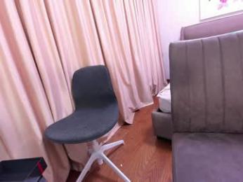 ehotlovea — Chaturbate recorded stream image, 18.03.2025 23:20