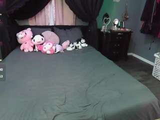 sallylynn — Camsoda recorded stream screenshot (19 Mar 2025)