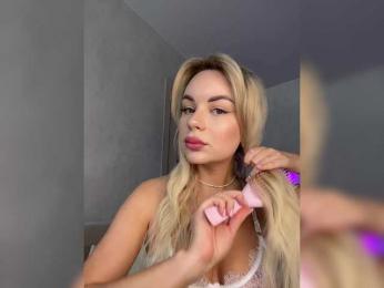 Mila-m — Bongacams recorded stream image, 19.03.2025 13:10