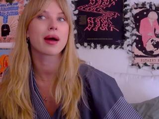 Emma Wilde — Flirt4free recorded stream image, 20.03.2025 02:10