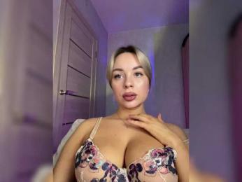 Mila-m — Bongacams recorded stream image, 03.02.2025 10:00