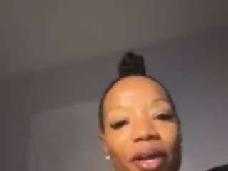 tastethepeach — Camsoda recorded stream screenshot (21 Mar 2025)