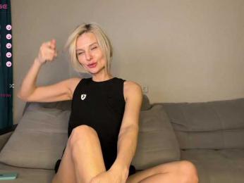 -Molly- — Bongacams recorded stream image, 22.03.2025 13:50