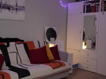 _blackbee_ — Chaturbate recorded stream image, 23.03.2025 10:00