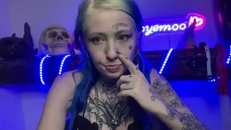 coyemoo — Stripchat recorded stream image, 03.02.2025 15:10