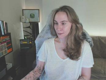 Adamova_Eva — Bongacams recorded stream screenshot (23 Mar 2025)