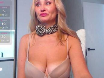 hold-me-tight — Bongacams recorded stream screenshot (24 Mar 2025)