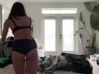 camiliakxoxo — Chaturbate recorded stream image, 24.03.2025 17:10