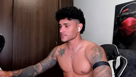 Alessandro_Vanni — Stripchat recorded stream screenshot (25 Mar 2025)