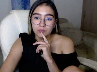alexyferrer — Camsoda recorded stream image, 25.03.2025 22:10