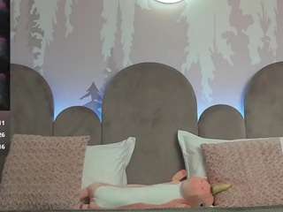 karlabart — Camsoda recorded stream image, 26.03.2025 05:20