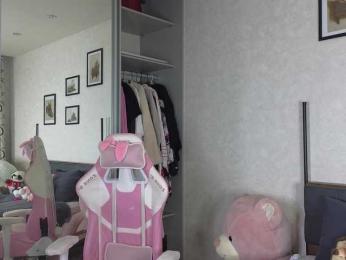 dolly-ll — Bongacams recorded stream image, 27.03.2025 13:40