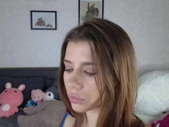 dolly-ll — Bongacams recorded stream image, 27.03.2025 13:40