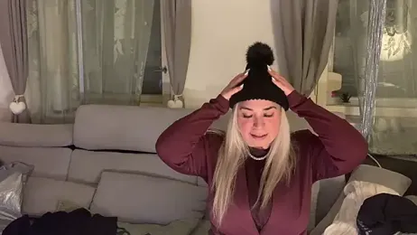 Monageil — Stripchat recorded stream image, 27.03.2025 17:20