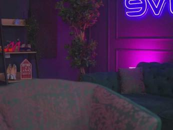 RaquelleVon — Bongacams recorded stream image, 28.03.2025 16:00