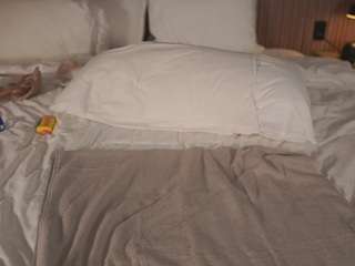 katyerave — Camsoda recorded stream image, 28.03.2025 22:20