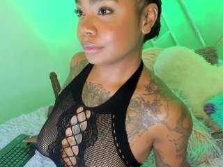 tarawilsonn — Camsoda recorded stream image, 29.03.2025 01:20