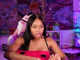 lovenzia — Camsoda recorded stream image, 29.03.2025 02:20