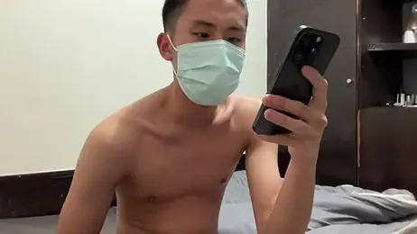 Benson18y — Stripchat recorded stream image, 29.03.2025 08:40