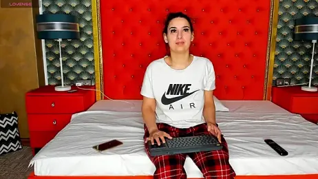 VallerieJones — Stripchat recorded stream image, 31.03.2025 10:00