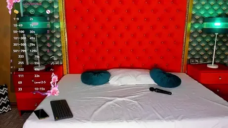 VallerieJones — Stripchat recorded stream image, 31.03.2025 10:00