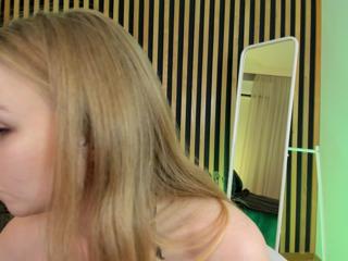Mia Meowy — Flirt4free recorded stream image, 31.03.2025 14:20