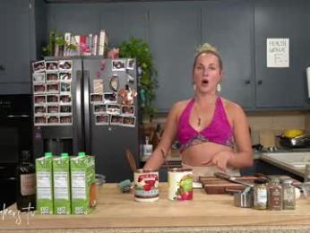 nakedbakers — Chaturbate recorded stream screenshot (02 Apr 2025)