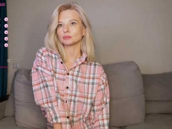 -Molly- — Bongacams recorded stream image, 02.04.2025 12:40
