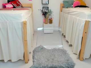 18perfecttits — Camsoda recorded stream image, 02.04.2025 11:00