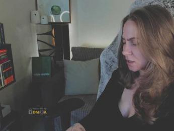 Adamova_Eva — Bongacams recorded stream screenshot (02 Apr 2025)