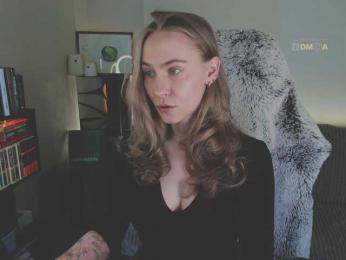 Adamova_Eva — Bongacams recorded stream screenshot (02 Apr 2025)