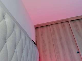 lauracriistina — Camsoda recorded stream screenshot (02 Apr 2025)