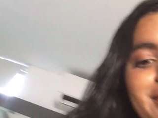 lauracriistina — Camsoda recorded stream screenshot (02 Apr 2025)