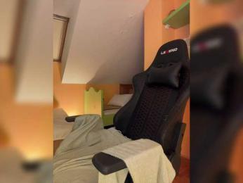 GoodGirl21 — Bongacams recorded stream screenshot (04 Feb 2025)