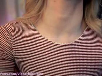 victoriahillova — Chaturbate recorded stream image, 03.04.2025 23:50